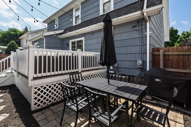 1068 W 2nd Avenue, Columbus, OH 43212
