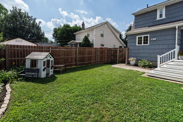 1068 W 2nd Avenue, Columbus, OH 43212