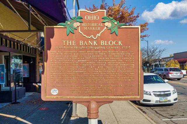 1068 W 2nd Avenue, Columbus, OH 43212