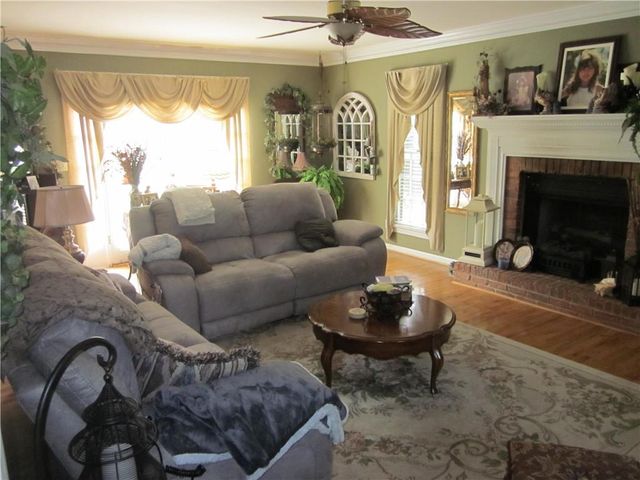 2150 Overland Way, Powder Springs, GA 30127