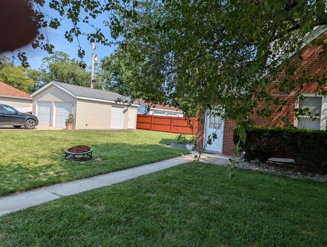 10754 Lyman Avenue, Chicago Ridge, IL 60415