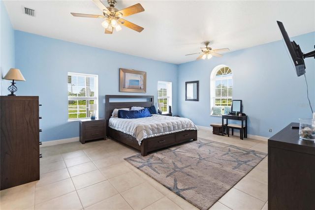 31243 BEAR POND DRIVE, Sorrento, FL 32776