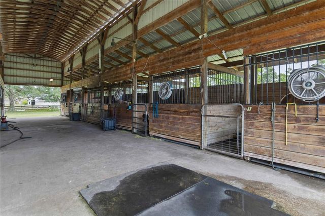 31243 BEAR POND DRIVE, Sorrento, FL 32776
