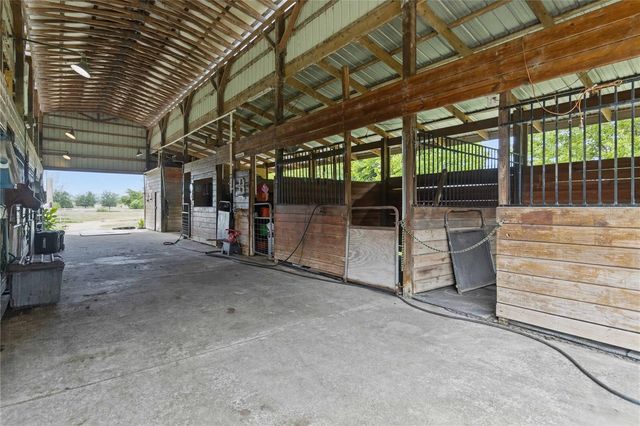 31243 BEAR POND DRIVE, Sorrento, FL 32776