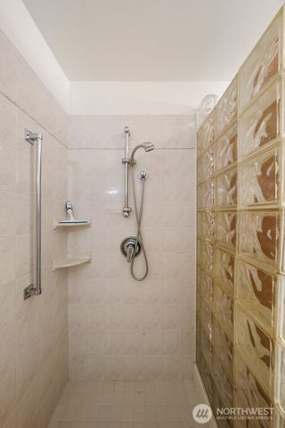 8408 191st Street SW, Edmonds, WA 98026