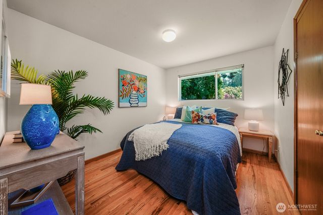 8408 191st Street SW, Edmonds, WA 98026