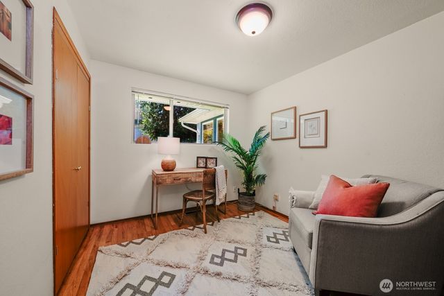 8408 191st Street SW, Edmonds, WA 98026