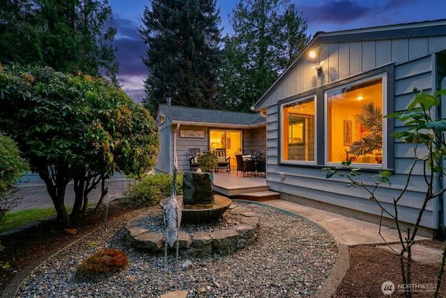 8408 191st Street SW, Edmonds, WA 98026