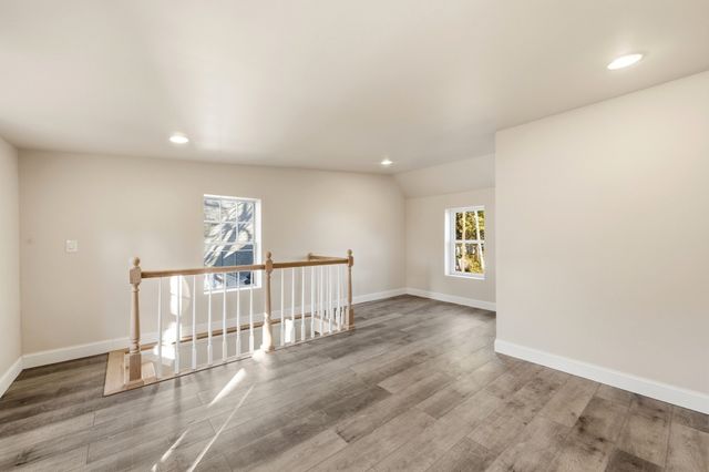 23 Montague St, Worcester, MA 01603