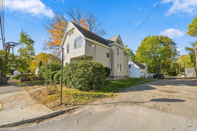 23 Montague St, Worcester, MA 01603
