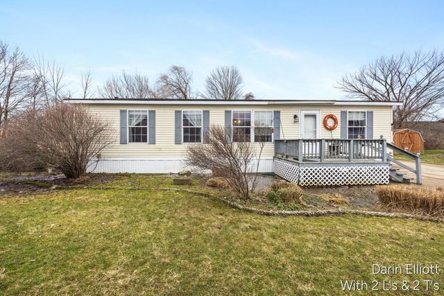 280 W Scarlet Oak Drive, Coopersville, MI 49404