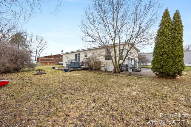 280 W Scarlet Oak Drive, Coopersville, MI 49404