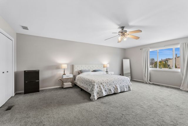 19731 Edgebrook Lane, Tinley Park, IL 60487