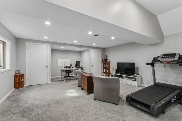 19731 Edgebrook Lane, Tinley Park, IL 60487