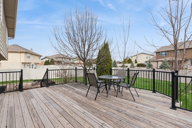 19731 Edgebrook Lane, Tinley Park, IL 60487