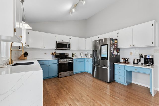 19731 Edgebrook Lane, Tinley Park, IL 60487