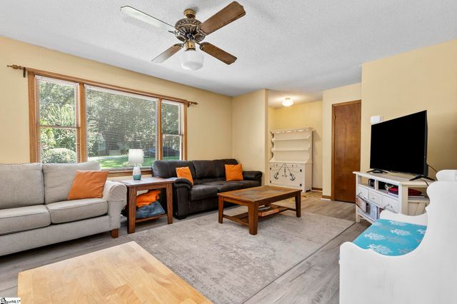 103 Fern Circle, Clemson, SC 29631