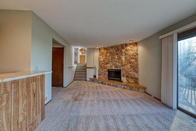 1545 Constitution DRIVE, Brookfield, WI 53045