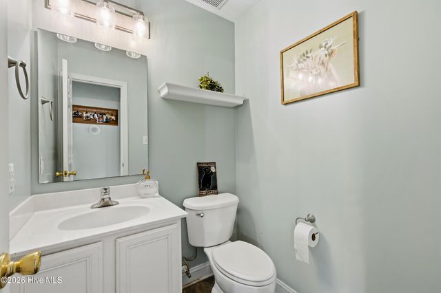 504 Compass Court, Sneads Ferry, NC 28460