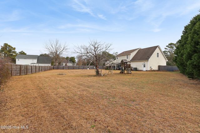 504 Compass Court, Sneads Ferry, NC 28460