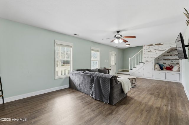 504 Compass Court, Sneads Ferry, NC 28460