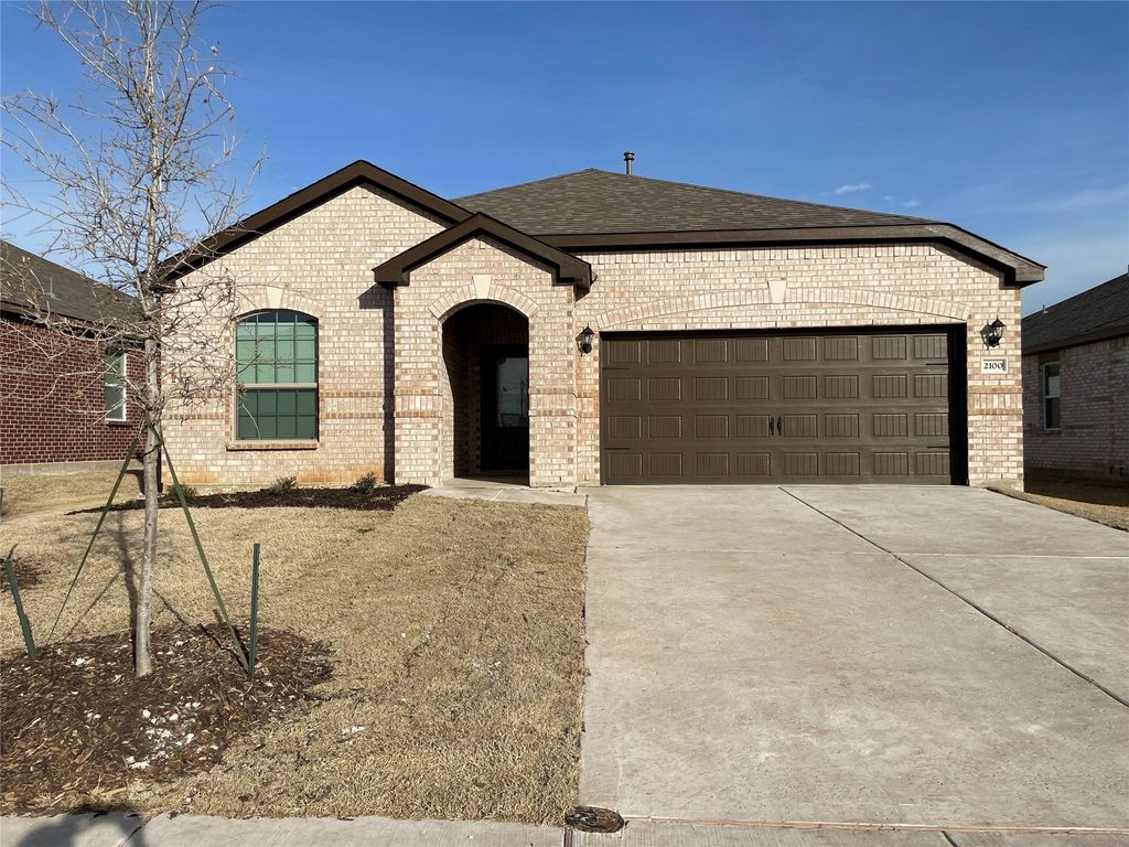 2100 Yarbrough Drive, Anna, TX 75409