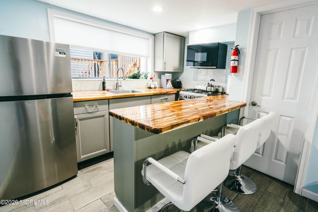13 Decatur Avenue D, Seaside Park, NJ 08752