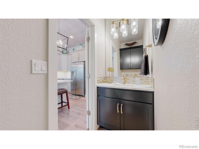 4132 Trapper Lake Drive, Loveland, CO 80538