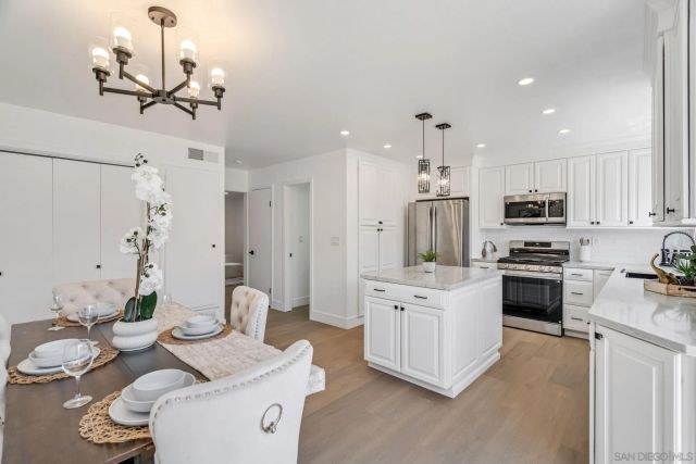 5800 Lake Murray Blvd 11, La Mesa, CA 91942