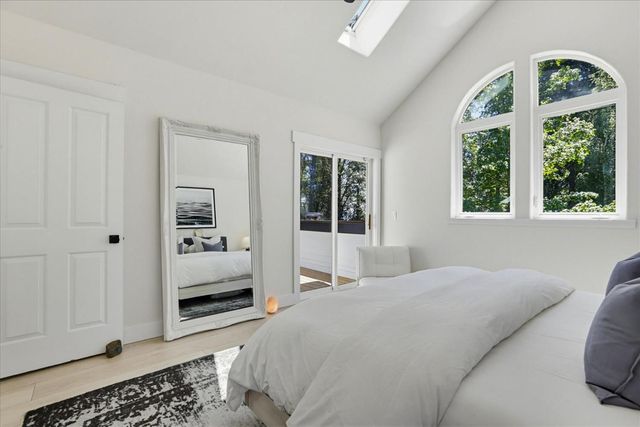 14381 Sunrock Rd, Nevada City, CA 95959