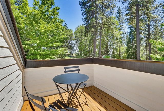 14381 Sunrock Rd, Nevada City, CA 95959
