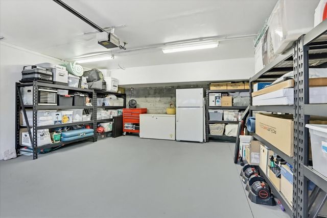 14381 Sunrock Rd, Nevada City, CA 95959