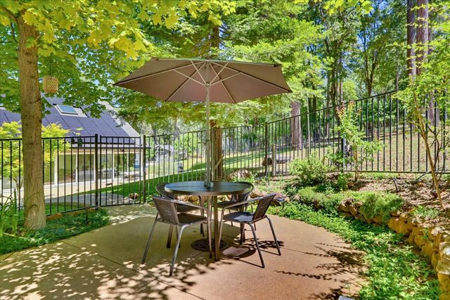 14381 Sunrock Rd, Nevada City, CA 95959