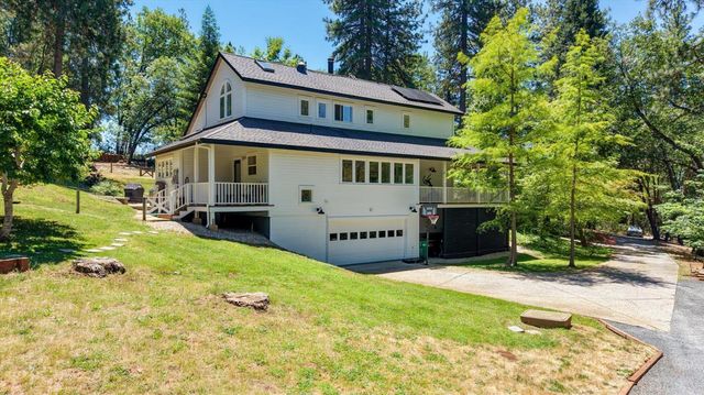 14381 Sunrock Rd, Nevada City, CA 95959