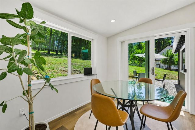 14381 Sunrock Rd, Nevada City, CA 95959