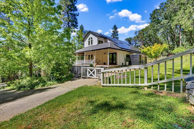 14381 Sunrock Rd, Nevada City, CA 95959