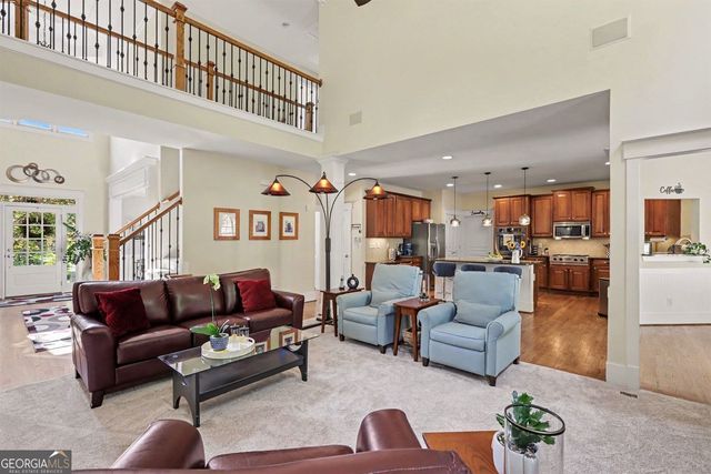 589 Vinings Springs Drive SE, Mableton, GA 30126