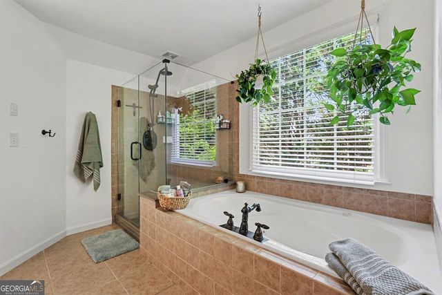 589 Vinings Springs Drive SE, Mableton, GA 30126