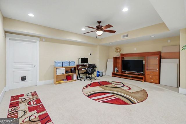589 Vinings Springs Drive SE, Mableton, GA 30126