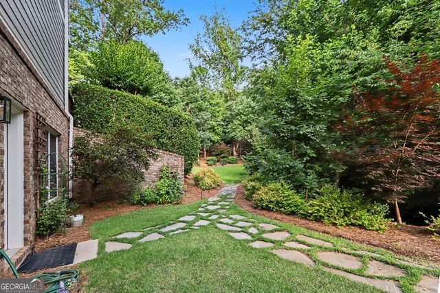 589 Vinings Springs Drive SE, Mableton, GA 30126