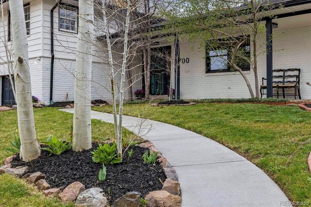 2700 E Bates Avenue, Denver, CO 80210