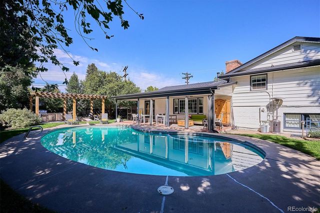 2700 E Bates Avenue, Denver, CO 80210