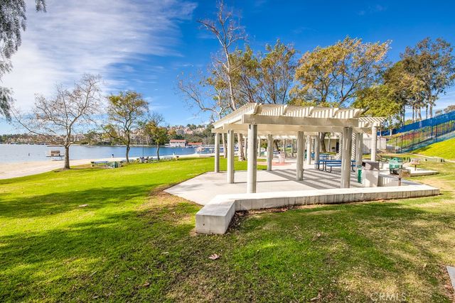 25987 Via Pera, Mission Viejo, CA 92691