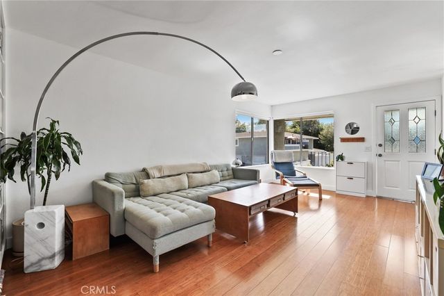 25987 Via Pera, Mission Viejo, CA 92691