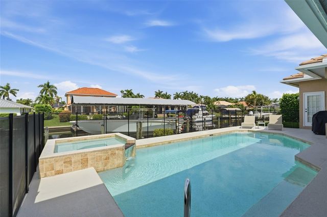 5020 SW 8TH PLACE, Cape Coral, FL 33914