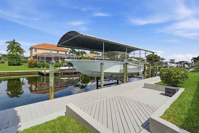 5020 SW 8TH PLACE, Cape Coral, FL 33914