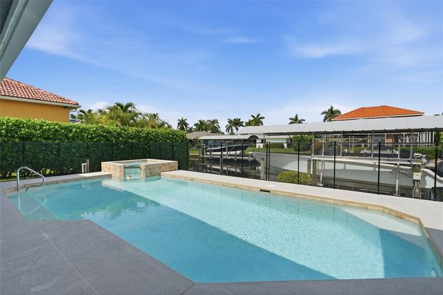 5020 SW 8TH PLACE, Cape Coral, FL 33914