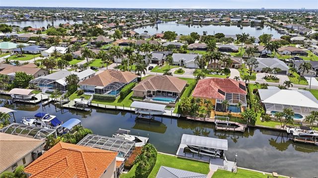 5020 SW 8TH PLACE, Cape Coral, FL 33914