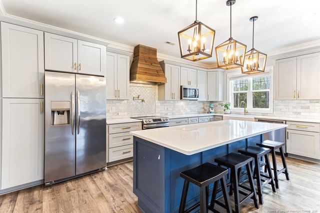 125 Navaho Trail, Sanford, NC 27332