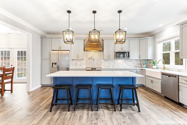 125 Navaho Trail, Sanford, NC 27332